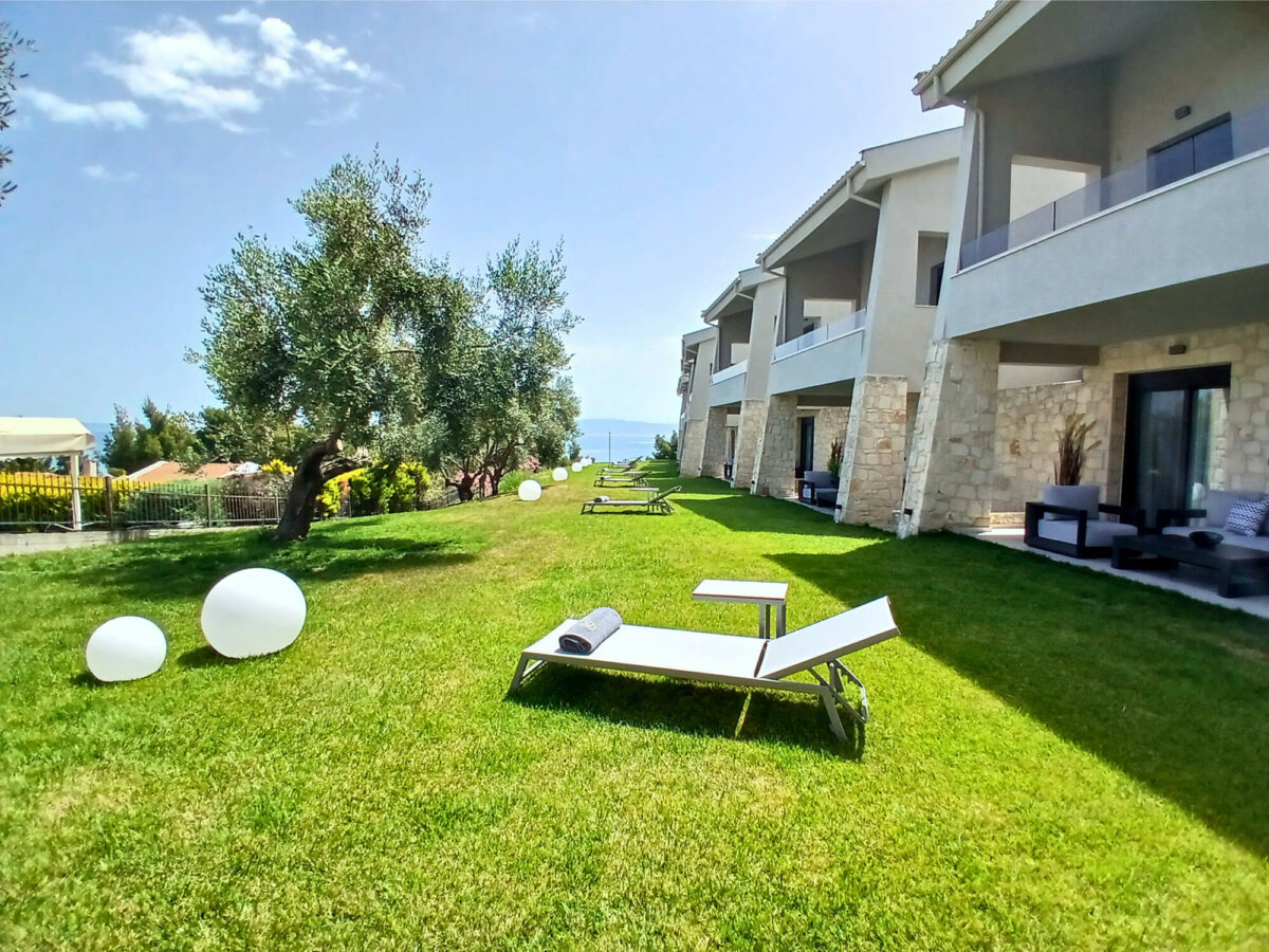 helios blue villas slider photo